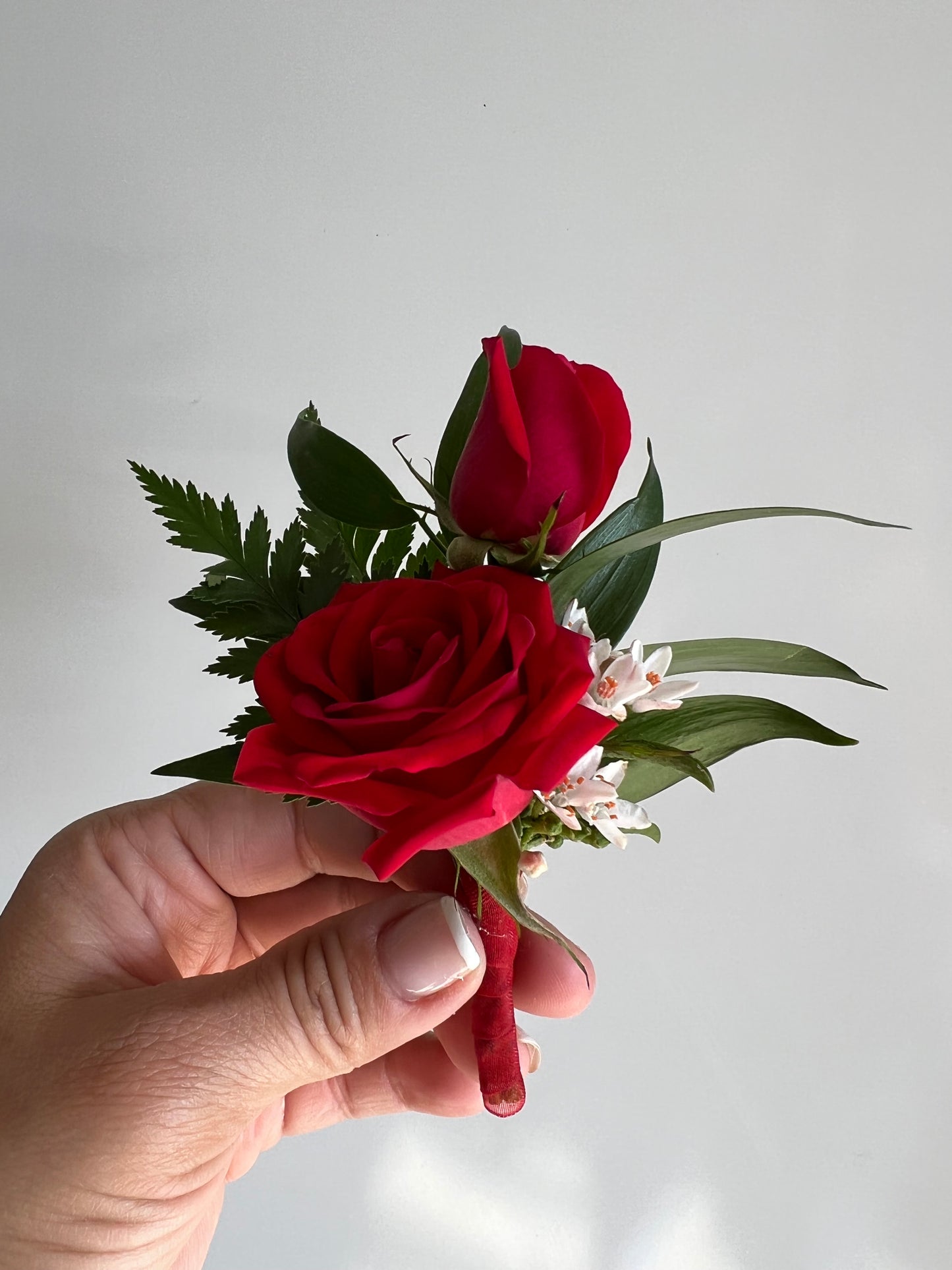 Elegant Corsages and Boutonnieres