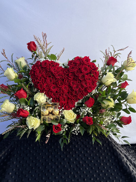 Passionate heart arrangement. - lifeflowershoporlando