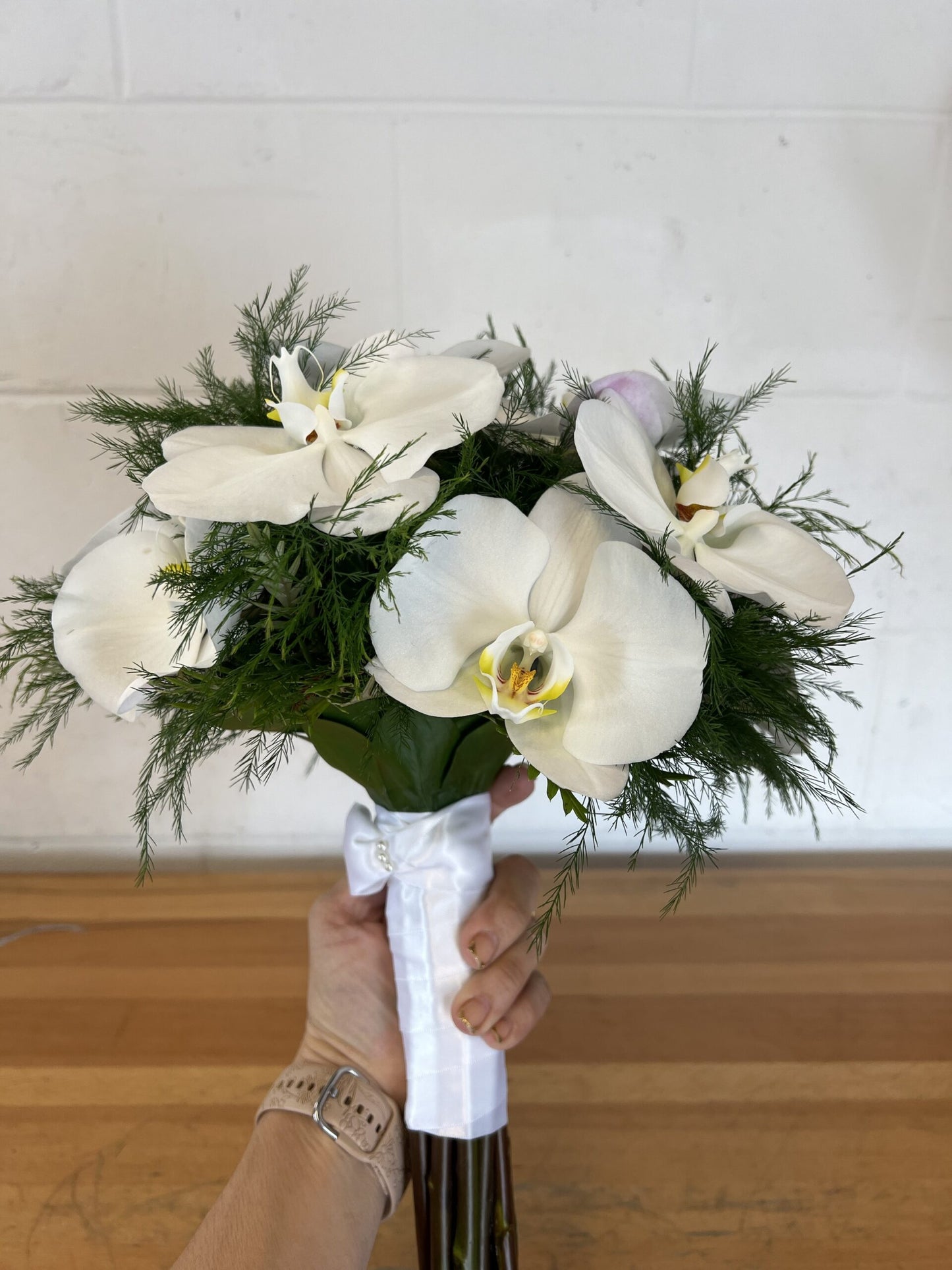 Phalenopsis Bridal Bouquet - lifeflowershoporlando